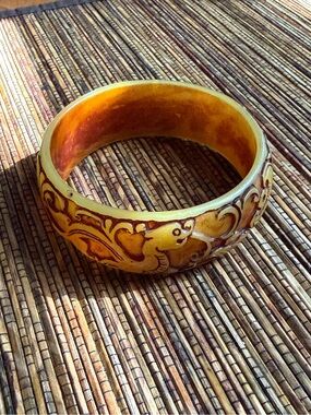 Resin Dragon Bangle Plastic Carved Style Mid Century Modern